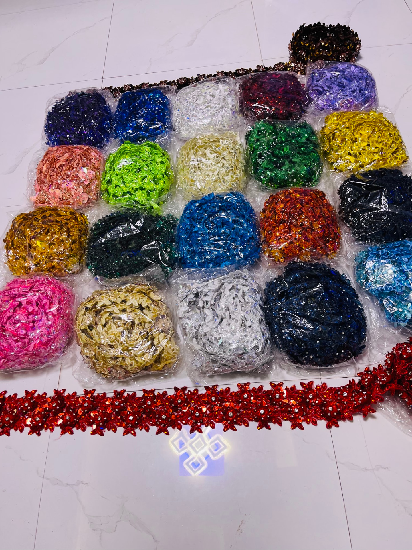 Available Colours Luxury Applique